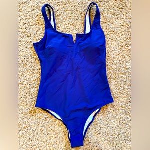 New Cupshe swim